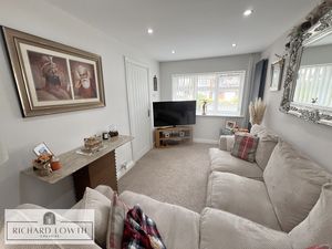 Additional Sitting Room- click for photo gallery
